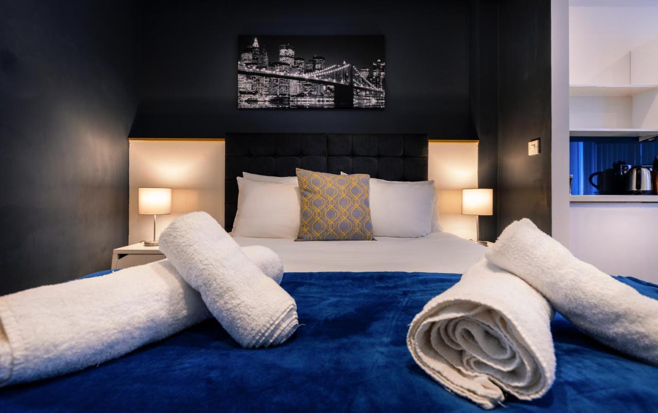Studio Apartment - Sleeps 2