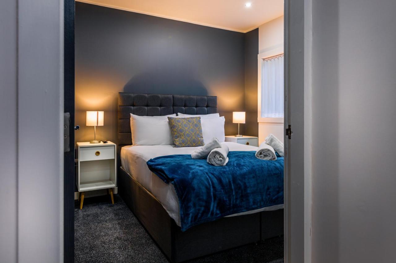 One-Bedroom Apartment - Sleeps 4