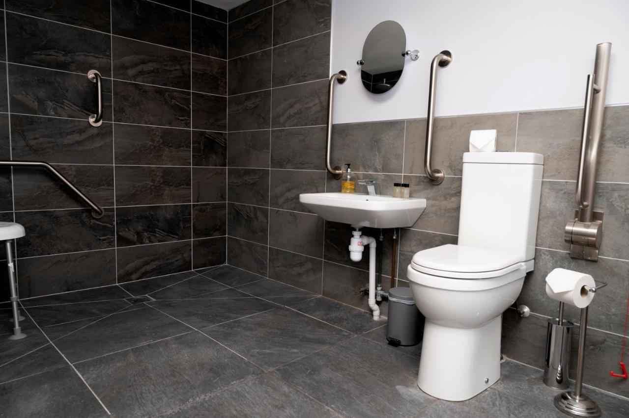 Executive King Room - Disability Access (Dog Friendly)