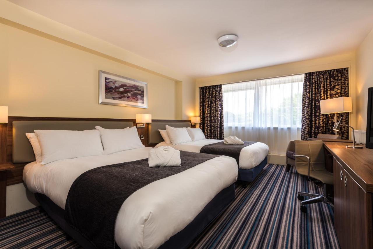 Premium Room with Two Single Beds