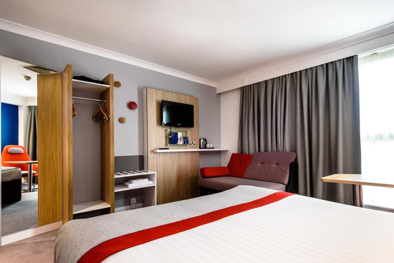 Double Room with Free Hot Breakfast - Accessible,1365455678:JPEG