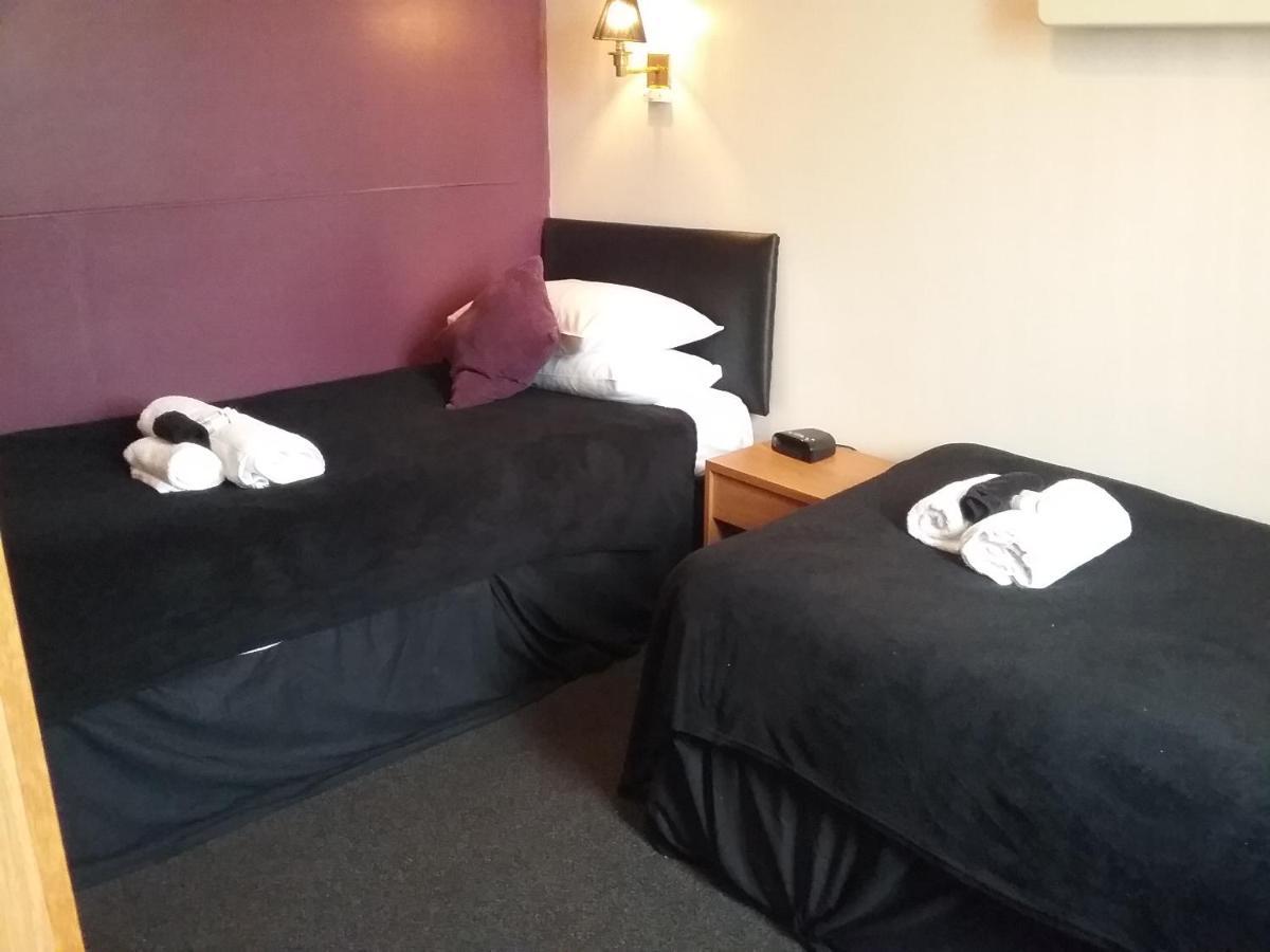 Chambre Lits Jumeaux avec Douche