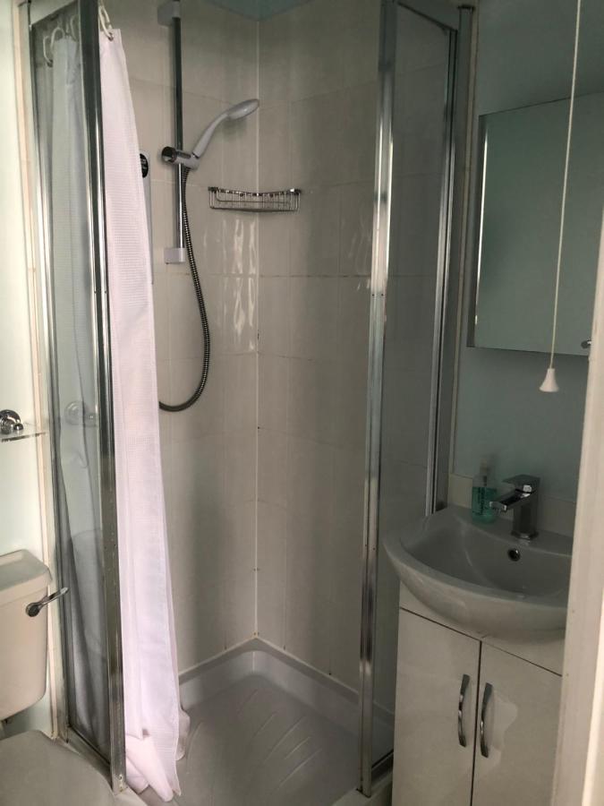 Standard Twin Room with Sea View