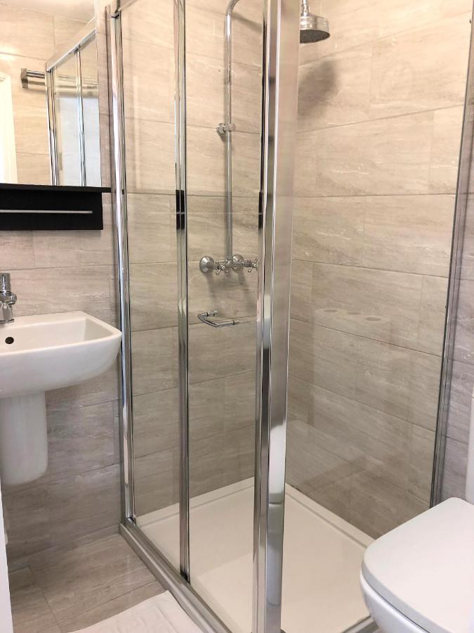 Quarto Duplo com Varanda