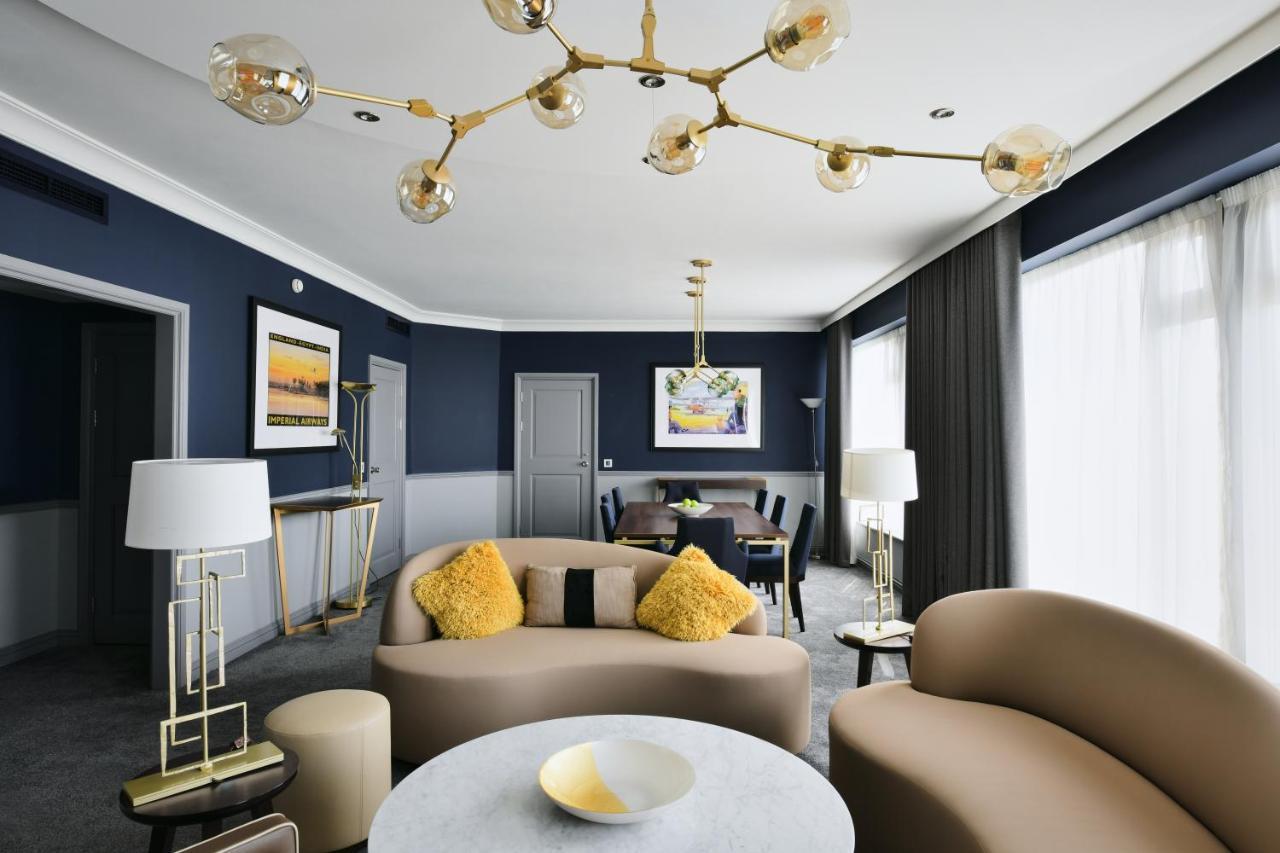 Presidential Suite, Presidential Suite, 1 King