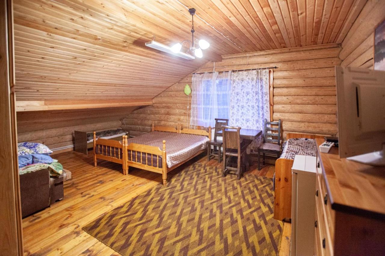 Twin Room,1572729644:JPEG