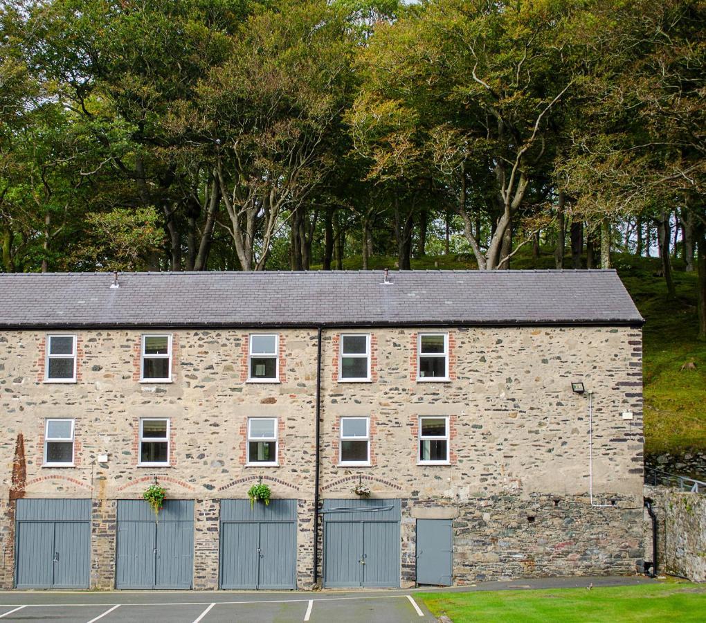 Coach House Twin or Double - Annex External entry stairs only