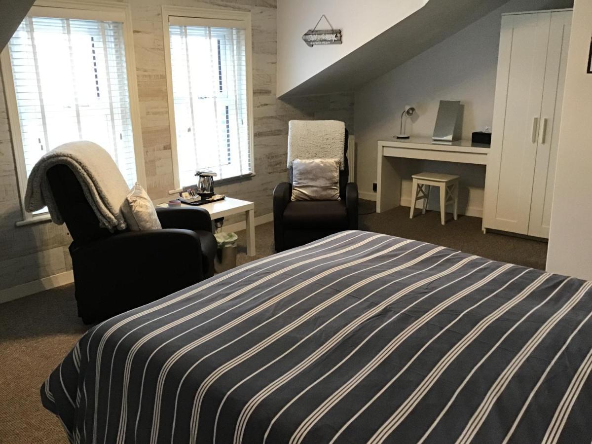 Superior Double Room Street View