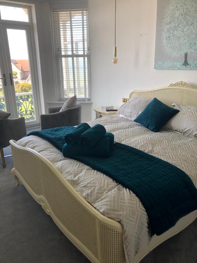 Superior Super King Room with Sea View