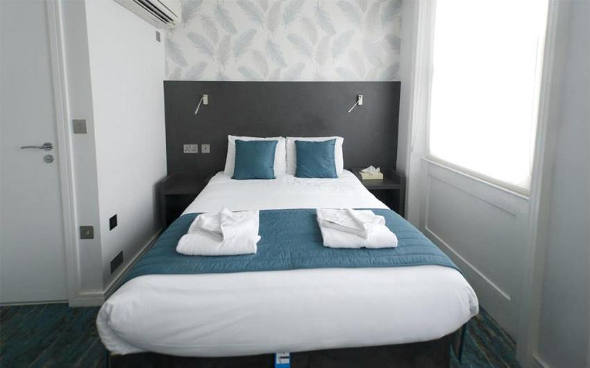 Double Room,1710056043:JPEG