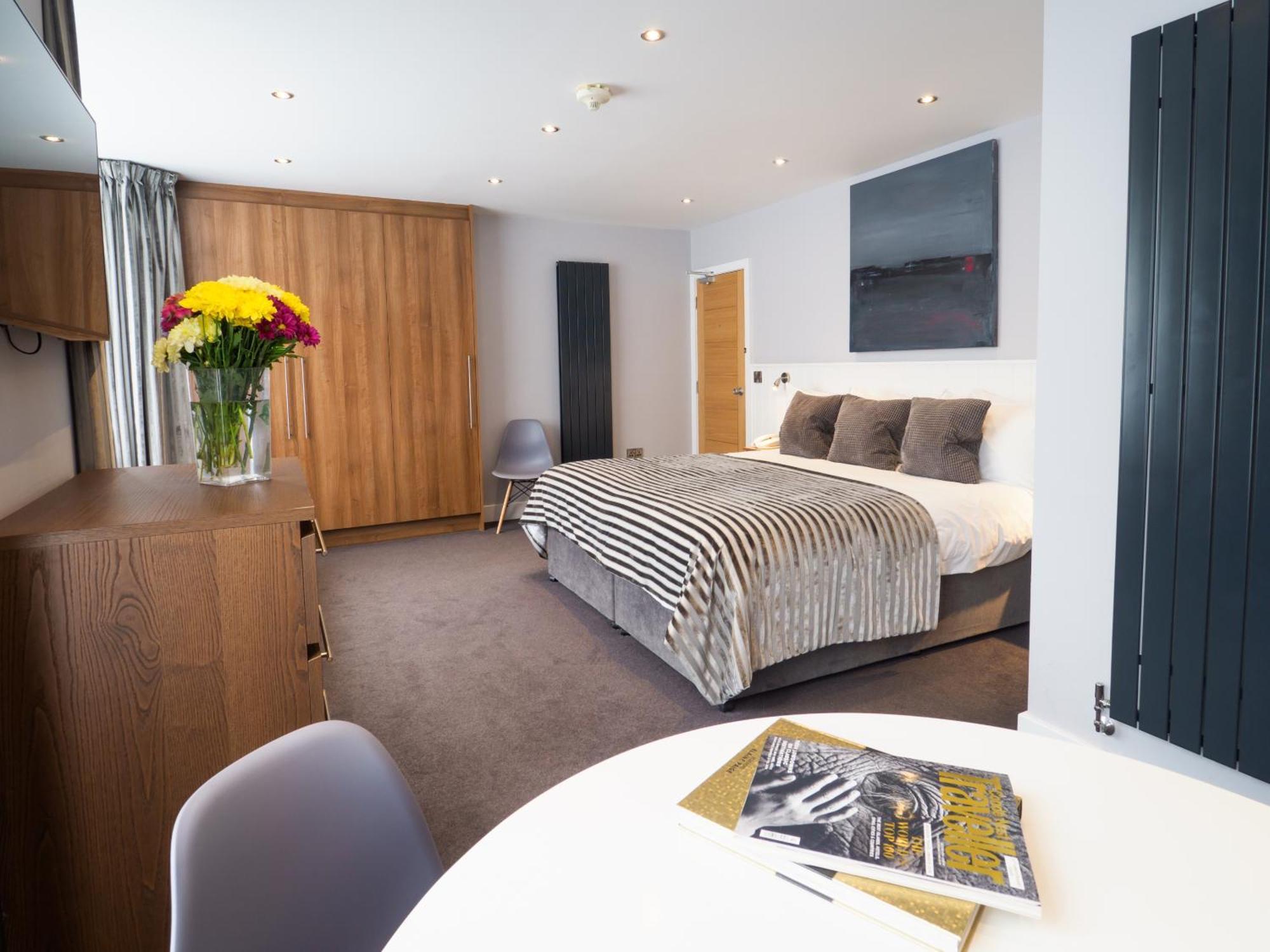 King Suite,510325602:JPEG