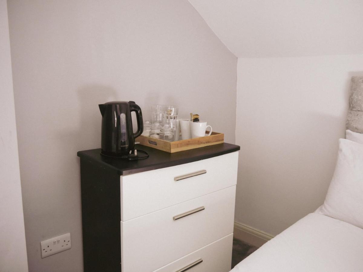 Vierbettzimmer mit eigenem Bad