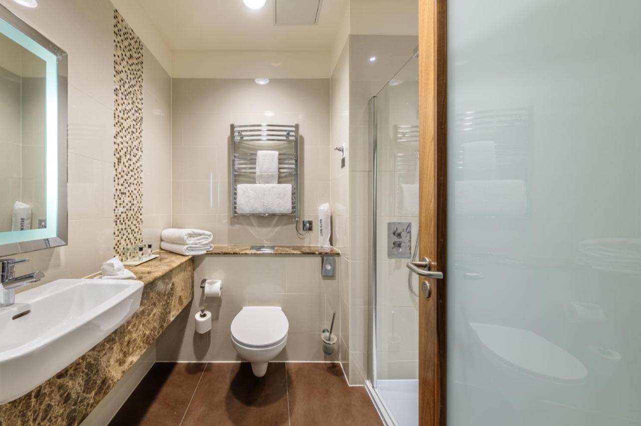 Superior Balcony Room