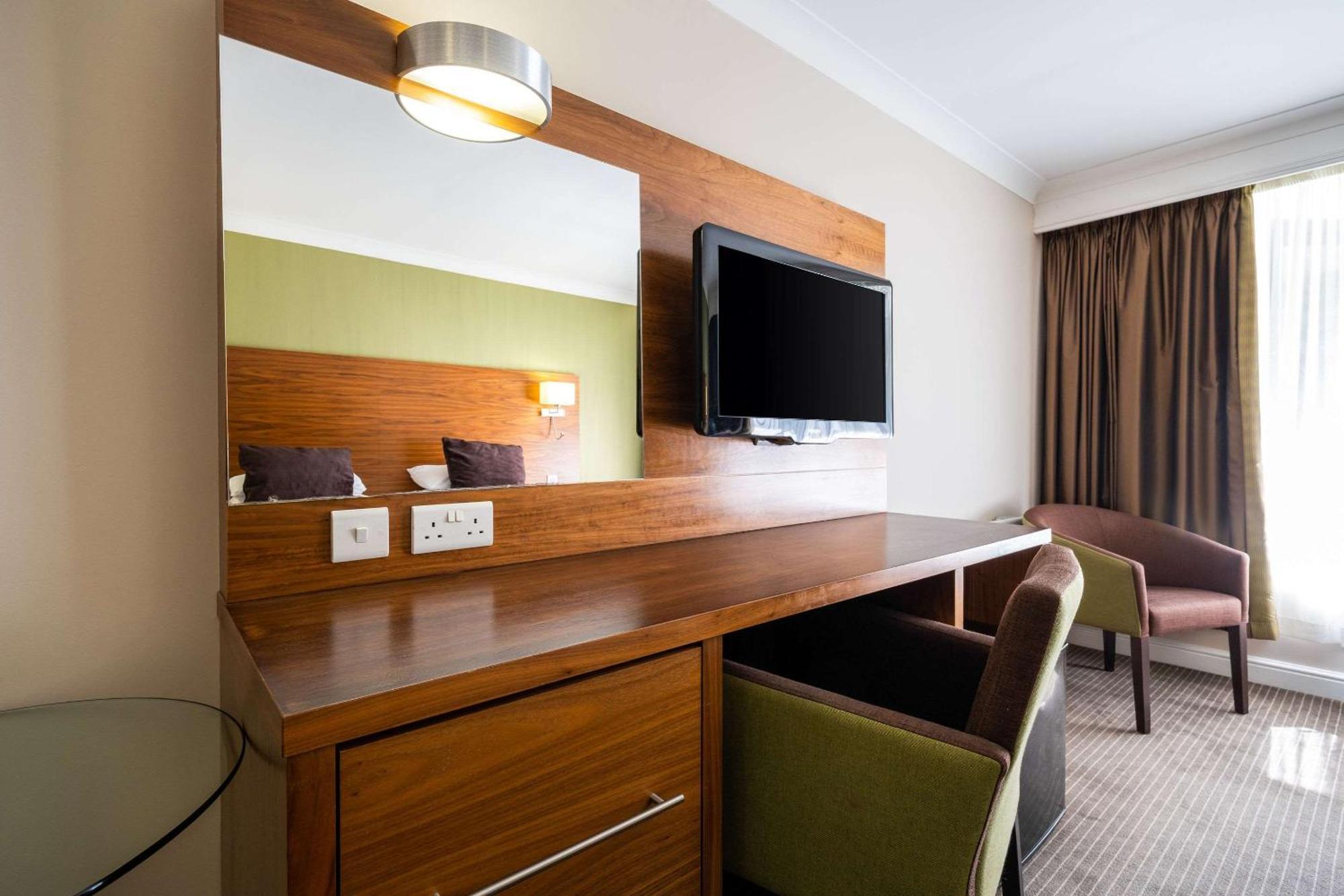 Premium King Room