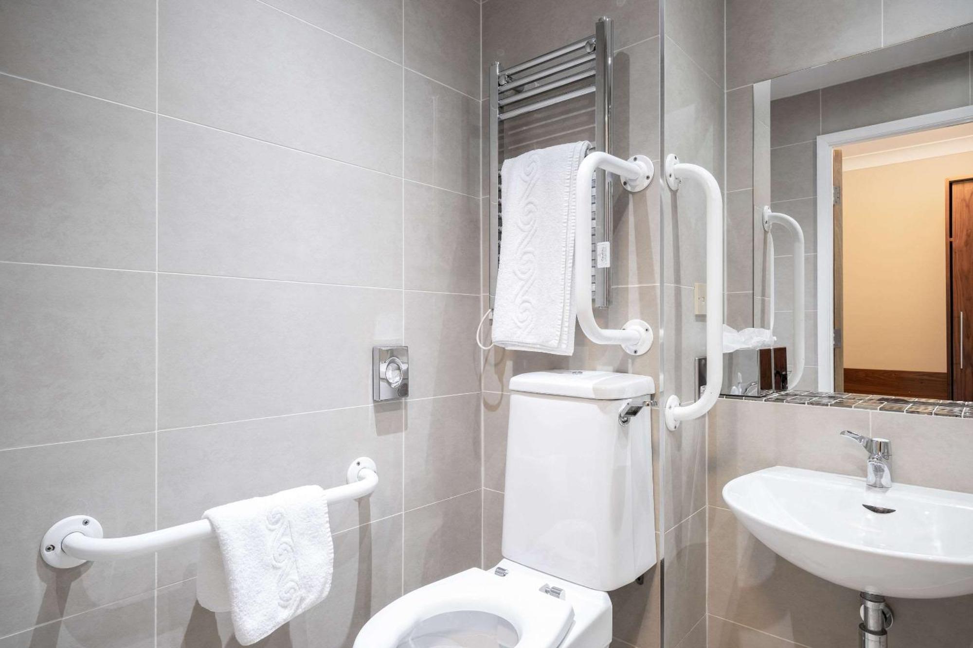 Standard King Room with Walk-In Shower