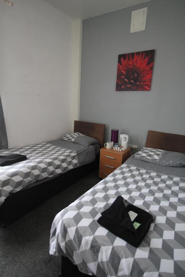 Standard Twin Room,243592537:JPEG