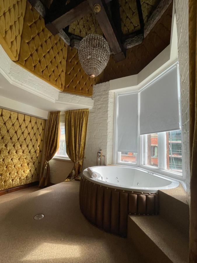 Presidential Suite,1380686426:JPEG