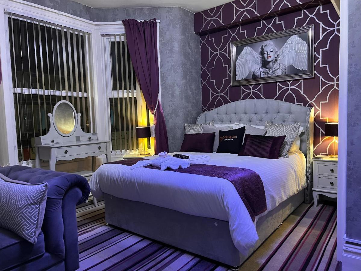 King Room,1341131807:JPEG