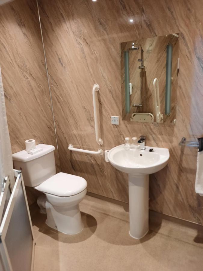 Double or Twin Room - Disability Access