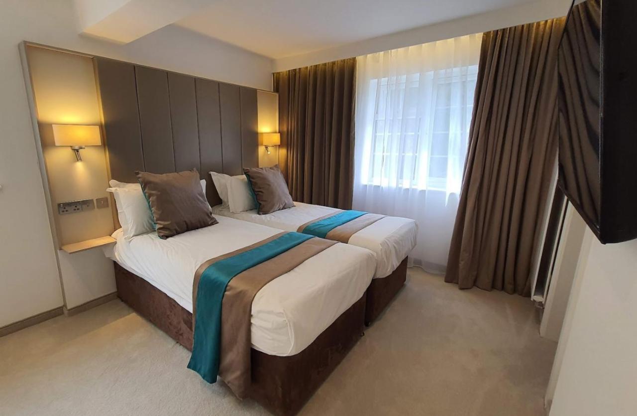 Quarto Deluxe com 2 Camas de Solteiro