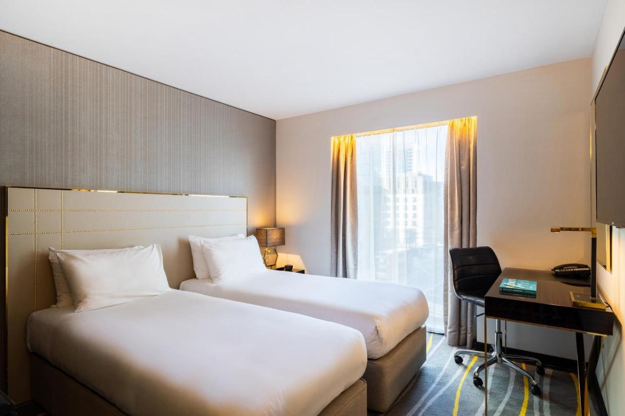 Suite with King Bed and Sofa Bed,1279399162:JPEG
