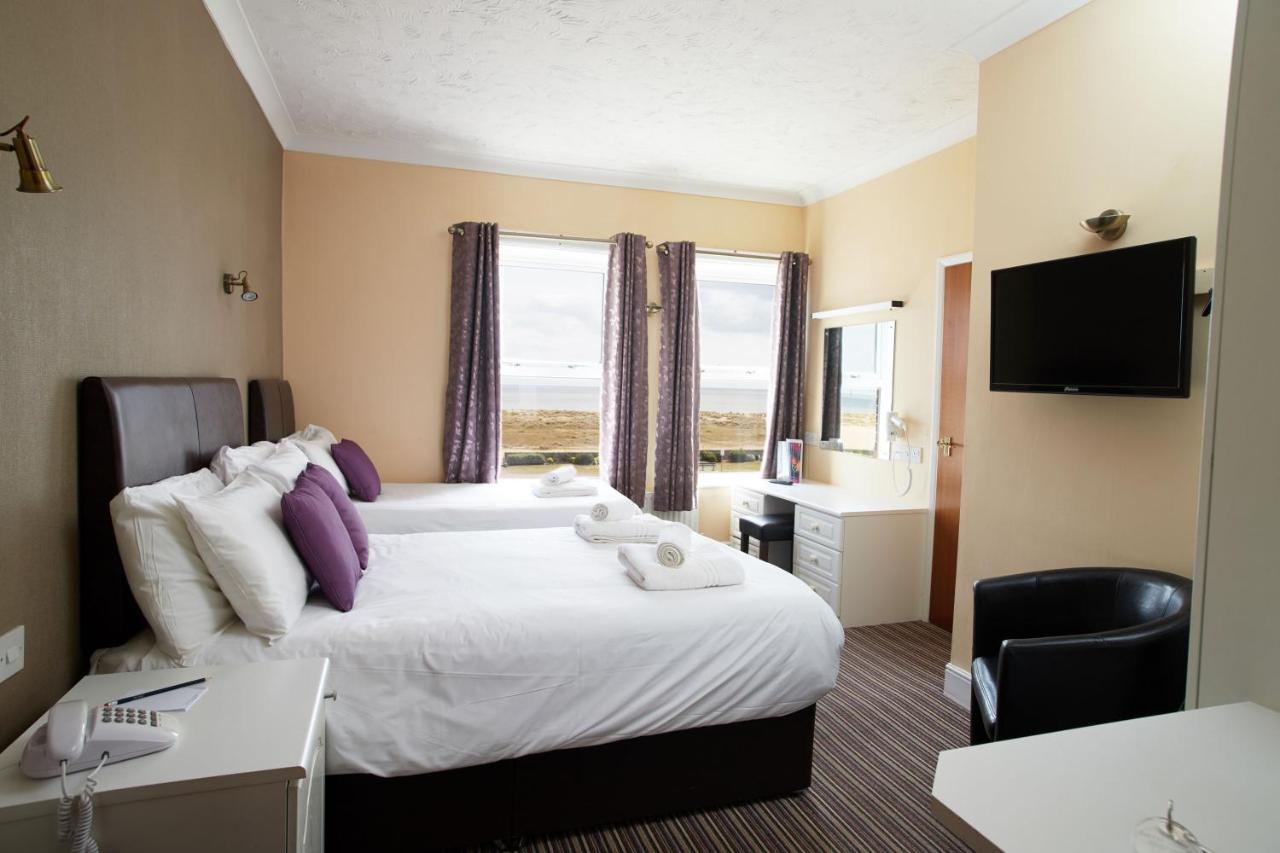 Deluxe Triple Room,1365307130:JPEG