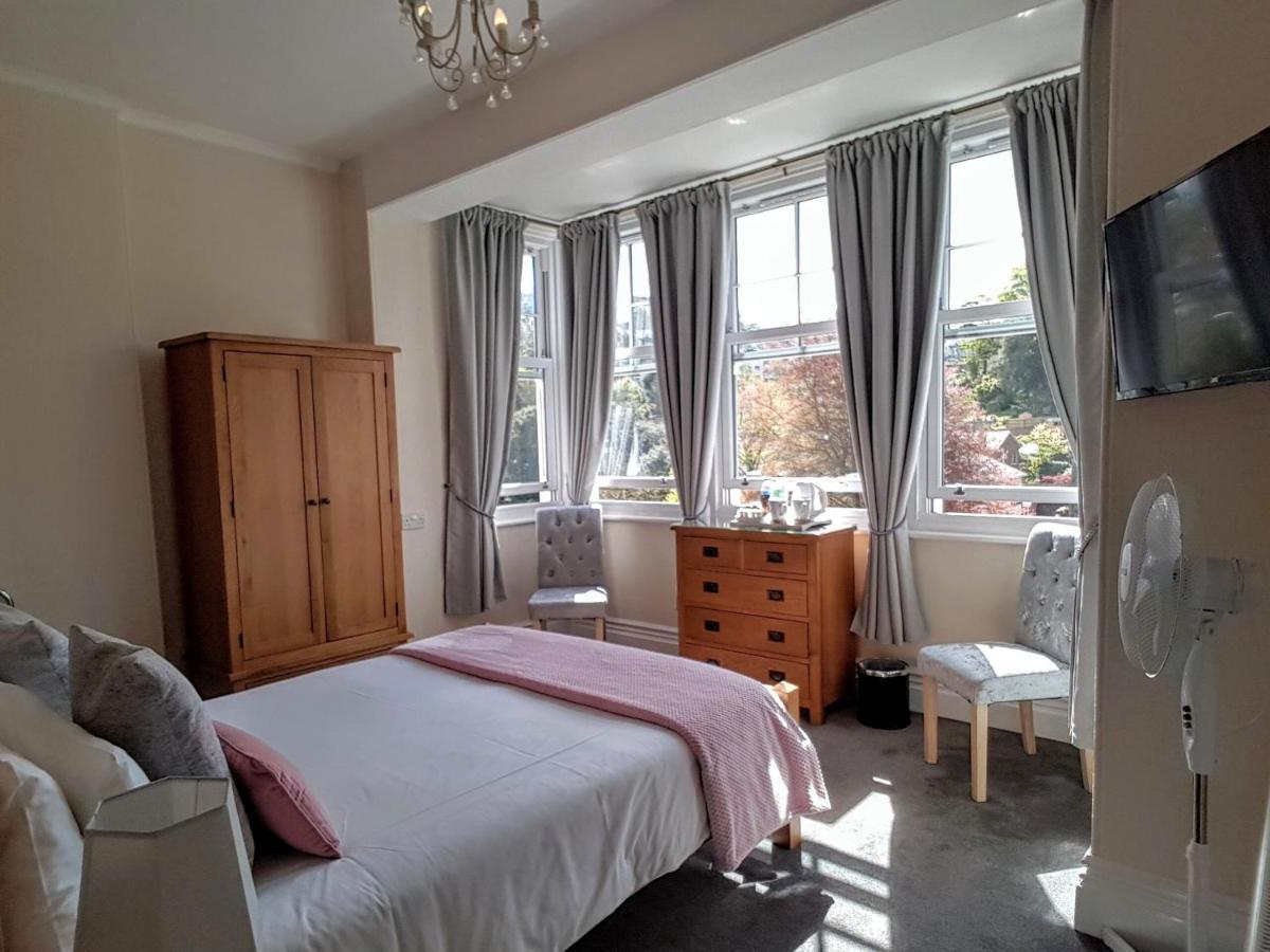 Deluxe Zimmer mit Kingsize-Bett