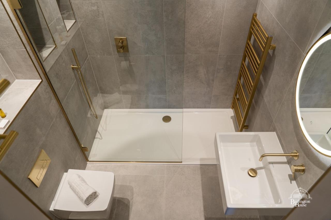 Quarto Individual Deluxe