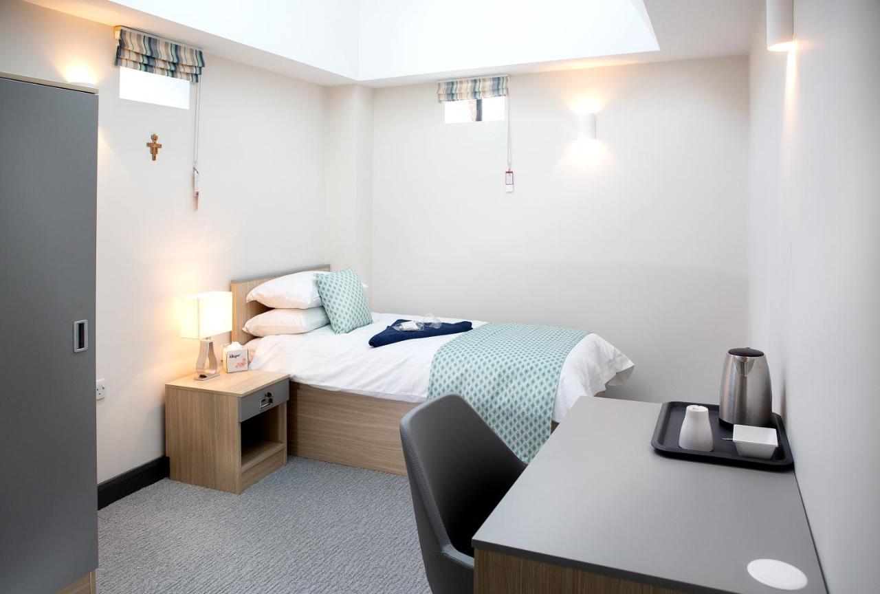 Single Room with Bathroom