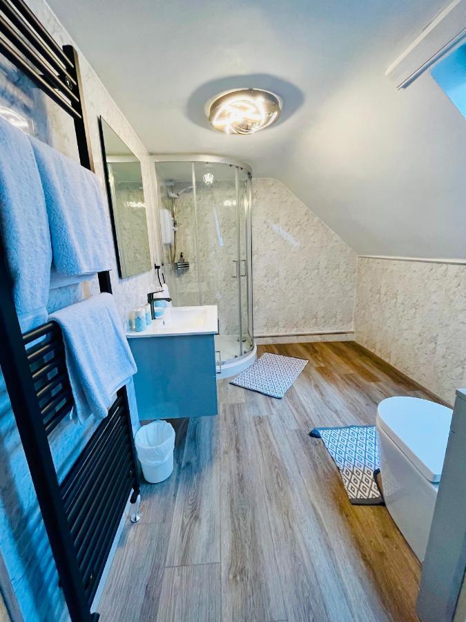 Double Room with Lake View