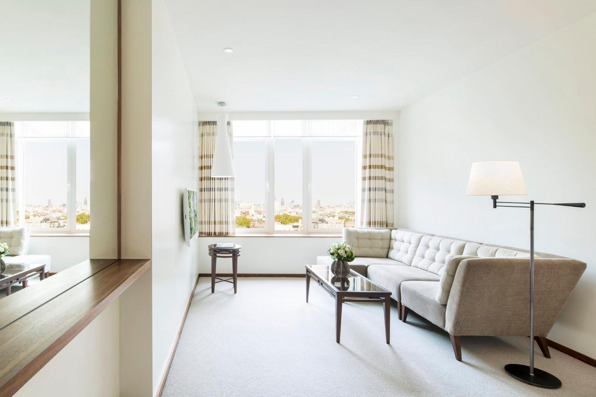 One-Bedroom City Suite