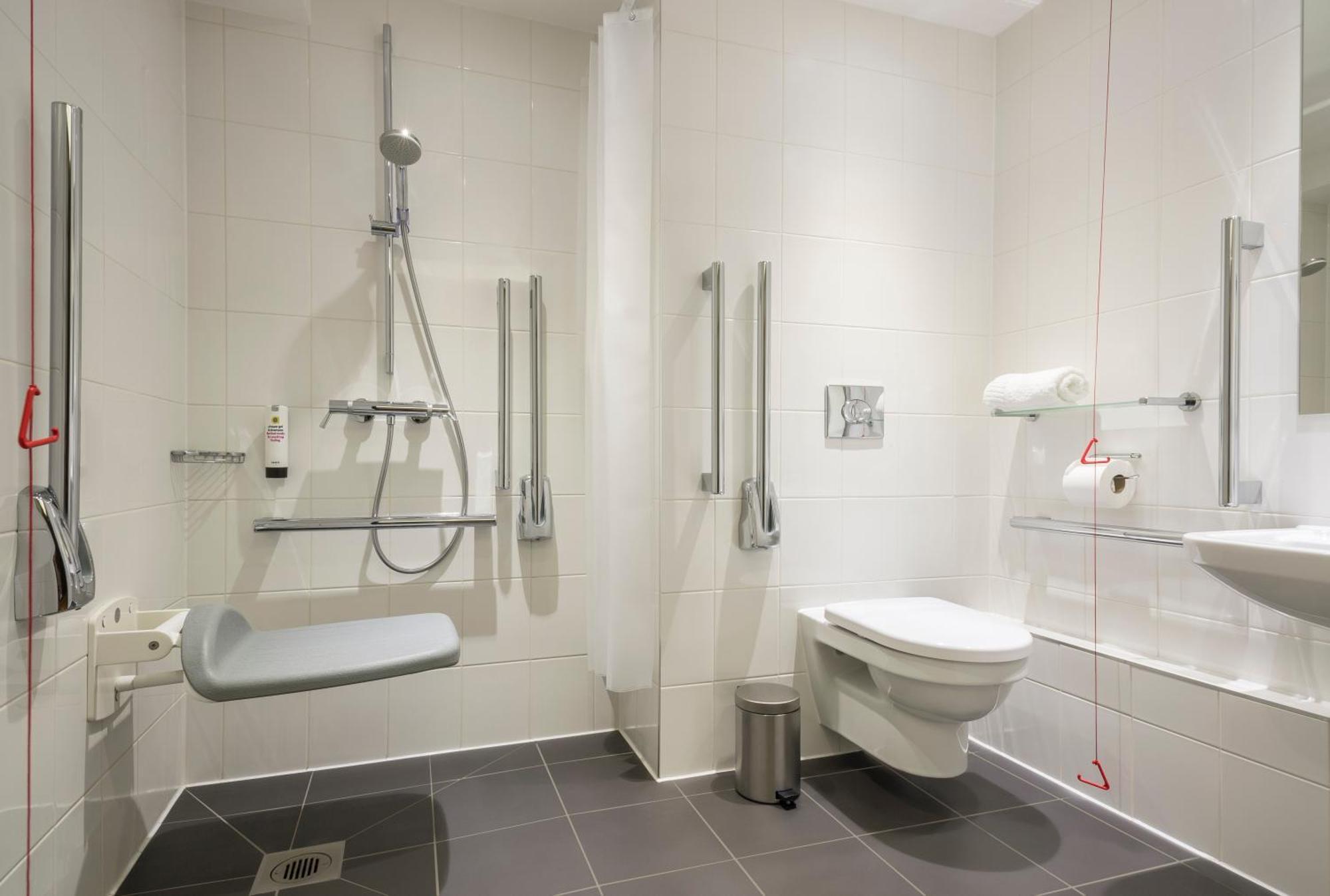 Chambre Double Accessible avec Fenêtre