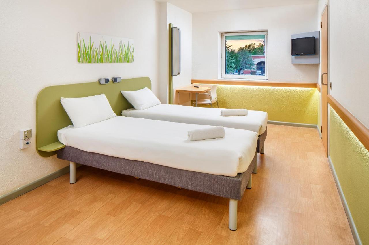Twin Room - Accessible