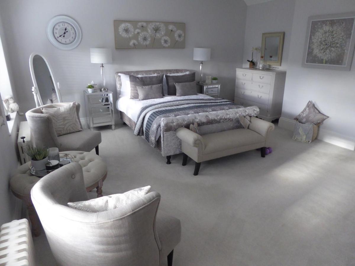 King Room with Garden View