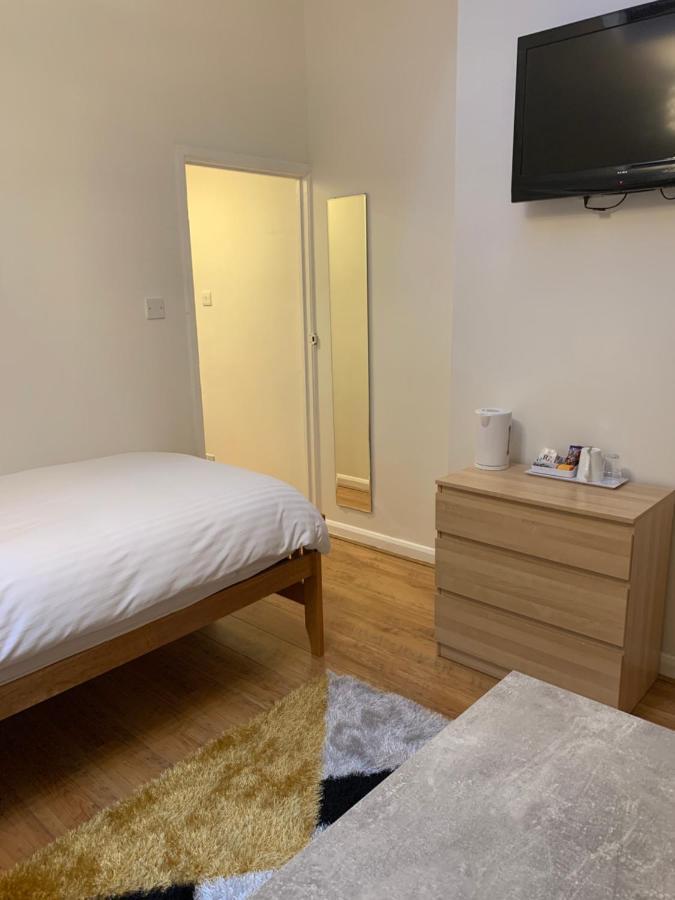 Large Single Room
