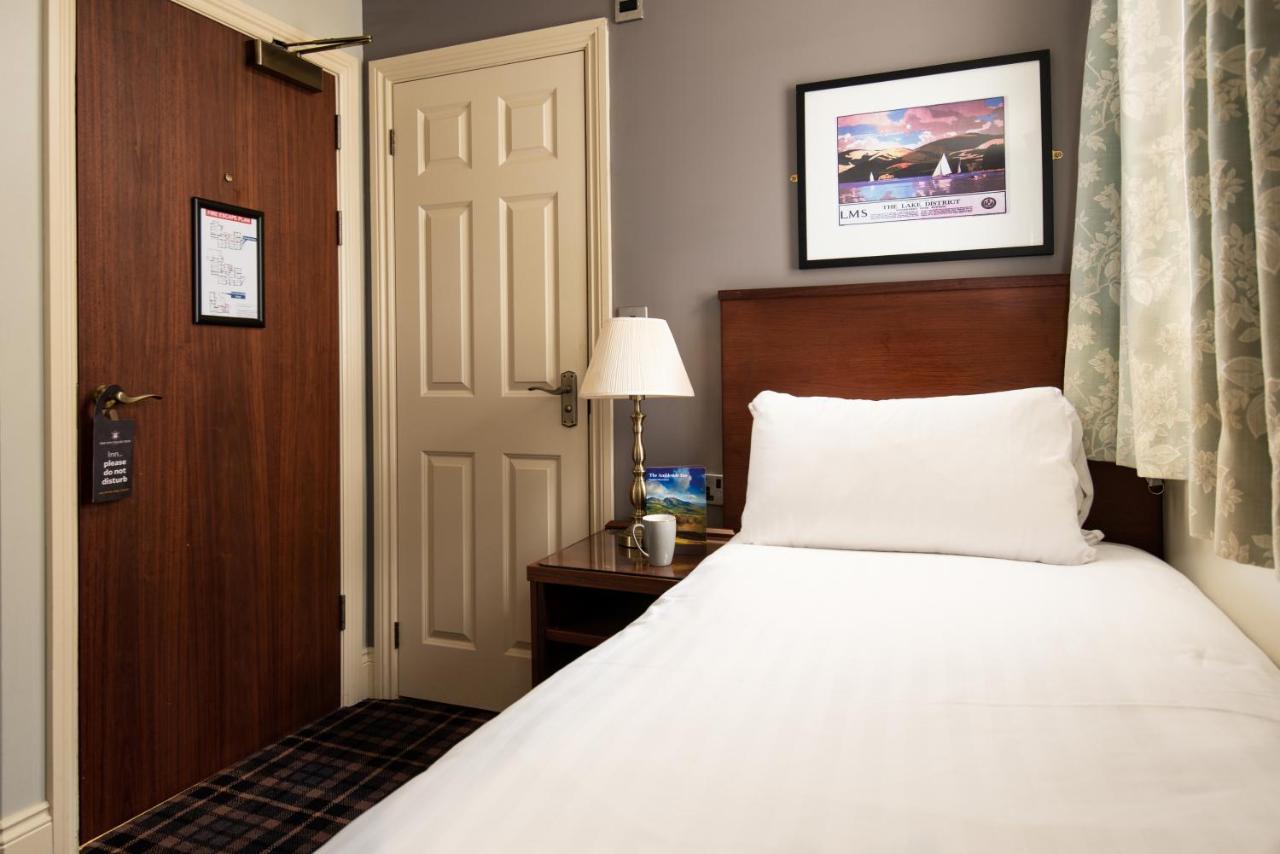 Single Room,1588125339:JPEG