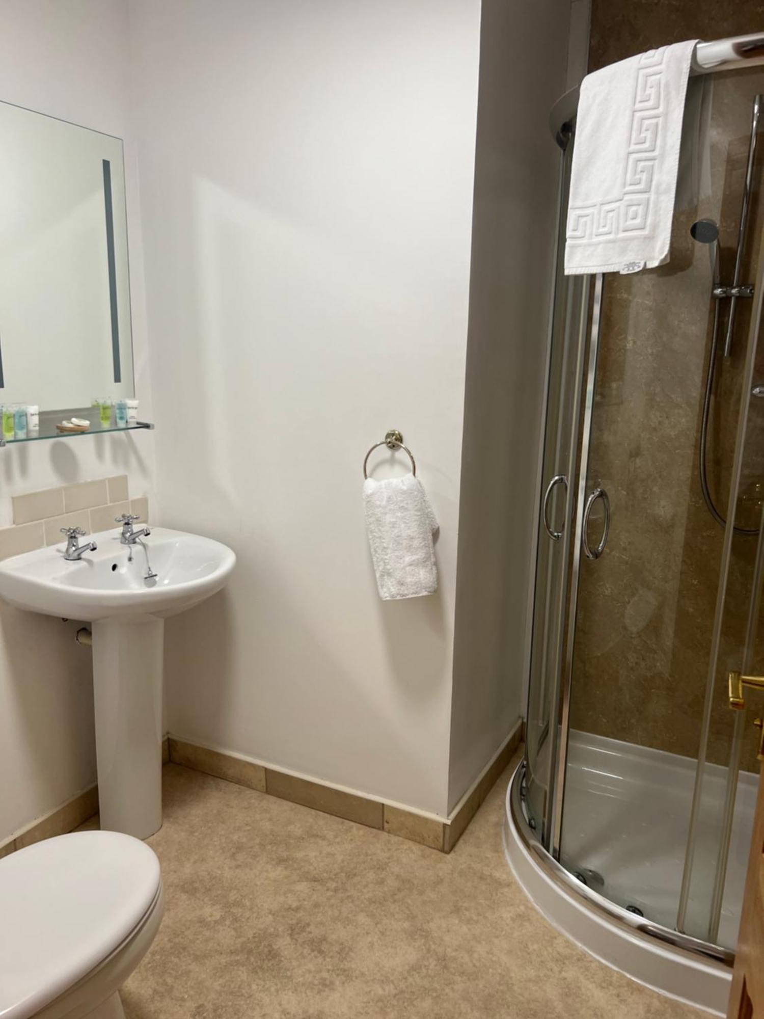 Standard Double Room,1499100640:JPEG