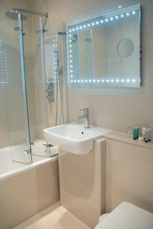 Superior Single Room,150535315:JPEG