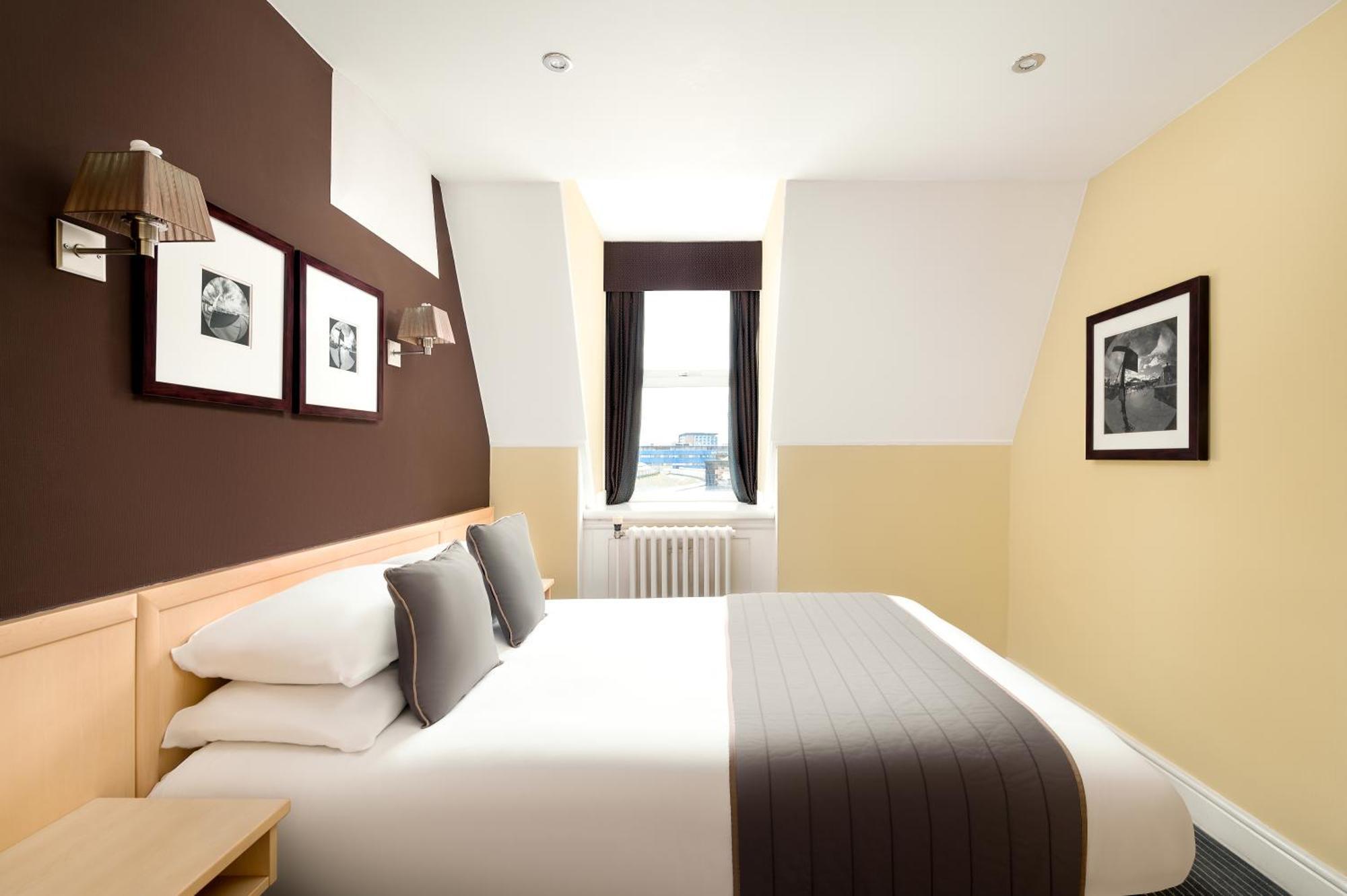 Double Room,1208691304:JPEG