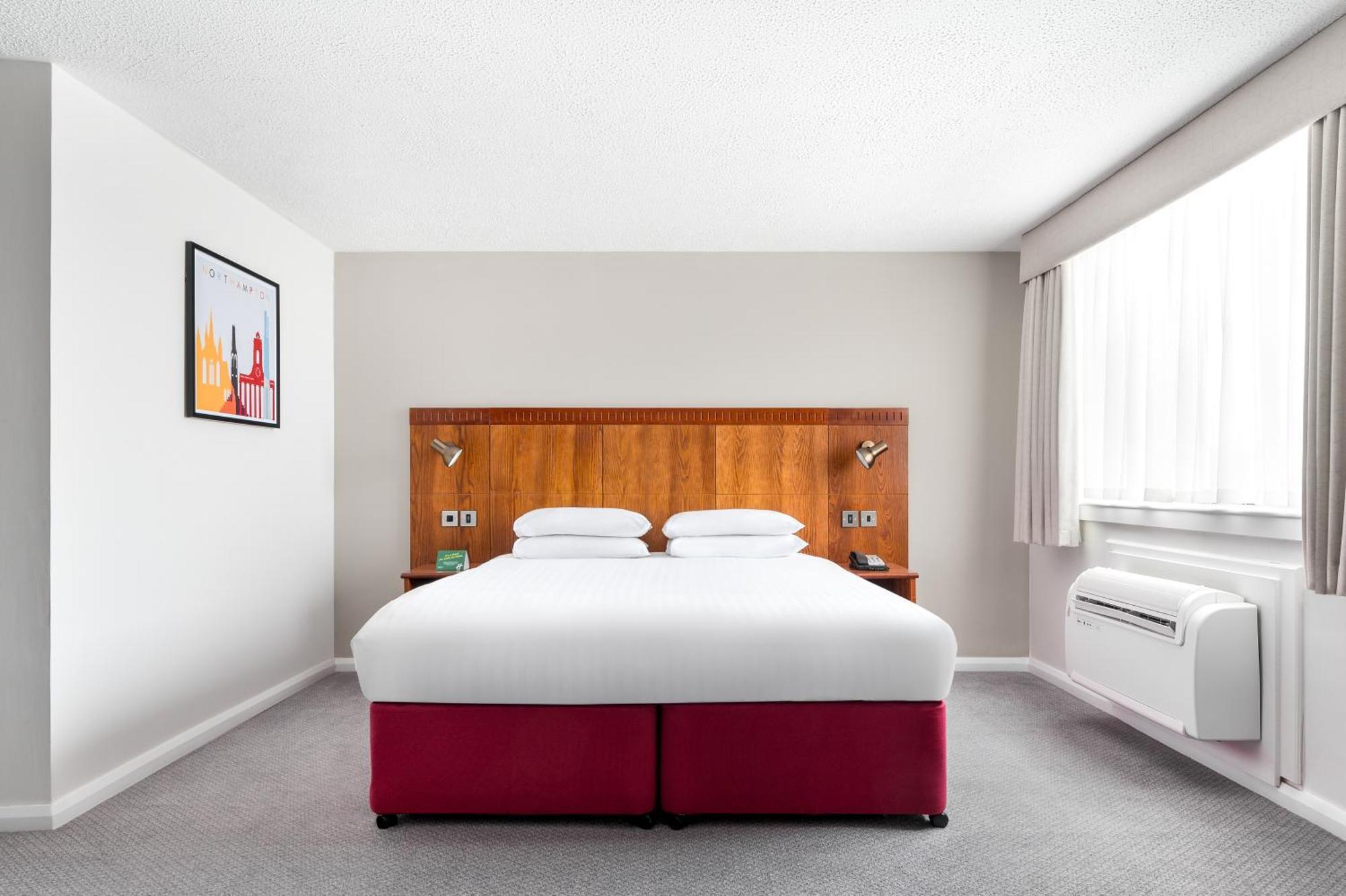 Standard Queen Room - Disability Access