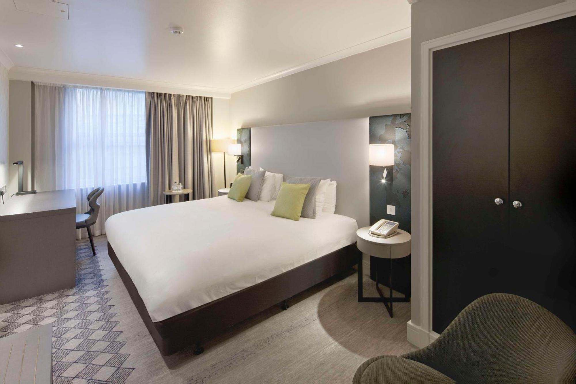 Double Room,1516365745:JPEG