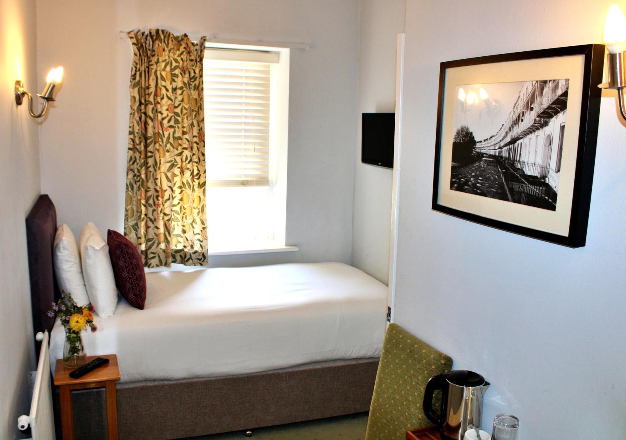 Economy Single Room,1516398457:JPEG