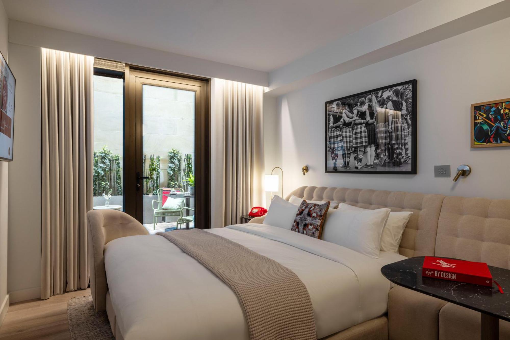 Câmara com Cama King-size e Terraço