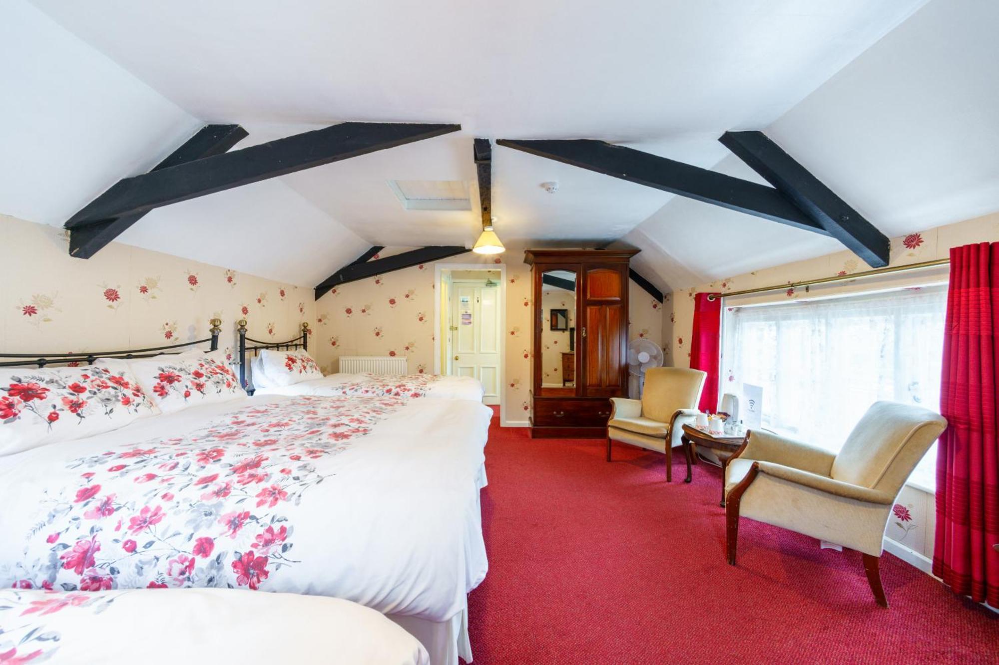 Superior Quadruple Room