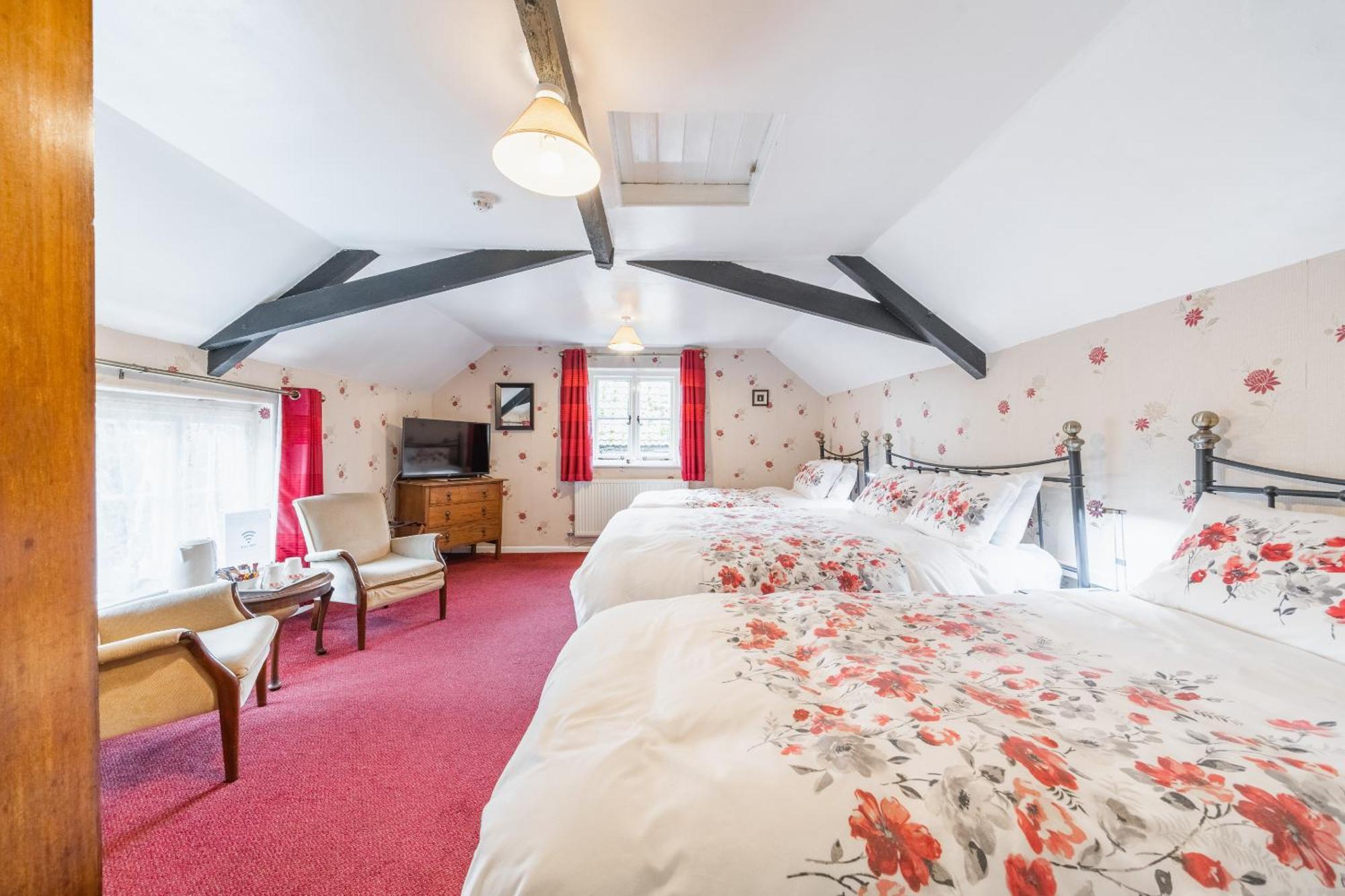 Superior Quadruple Room,1535875603:JPEG