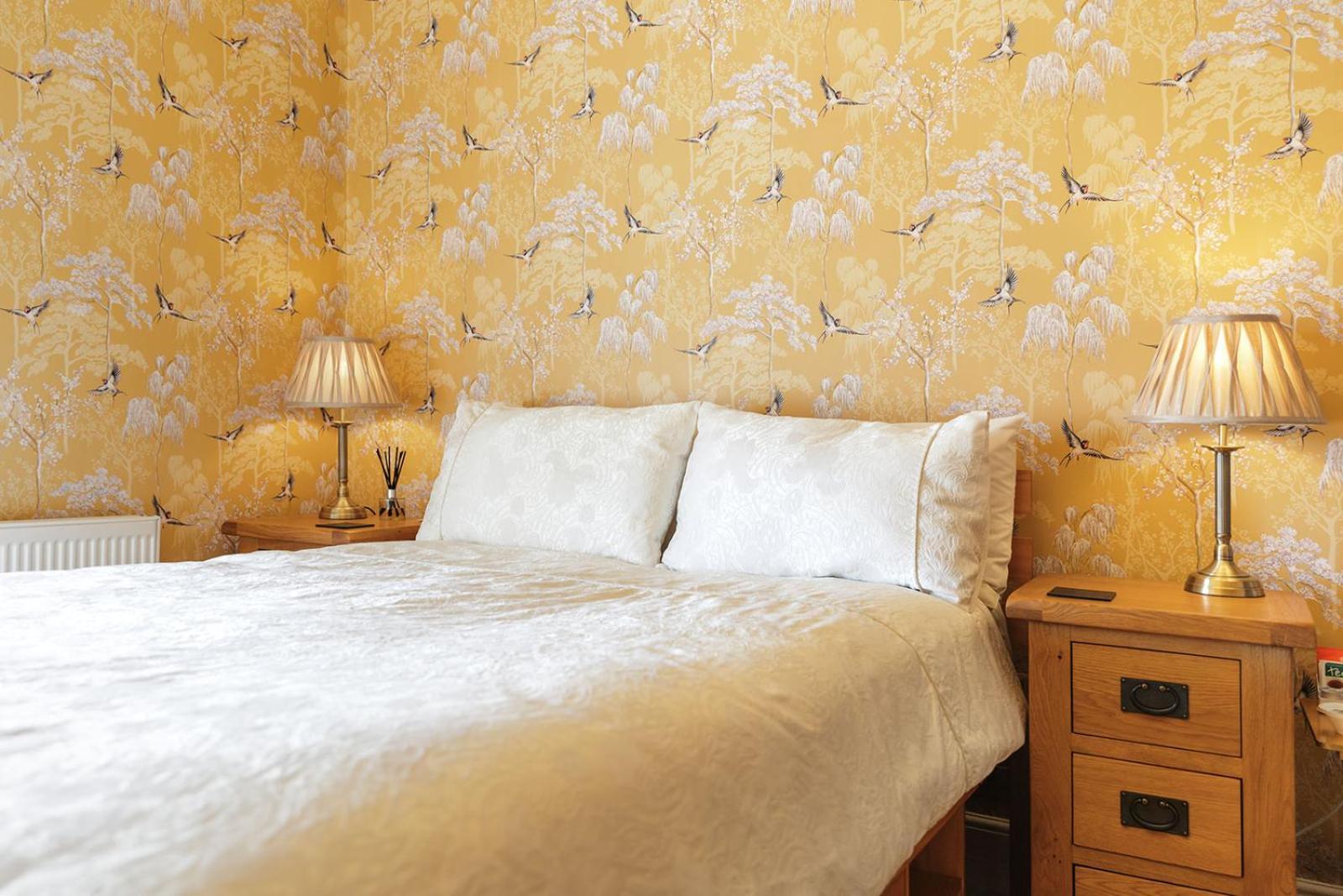Deluxe Double Room with Partial Sea View