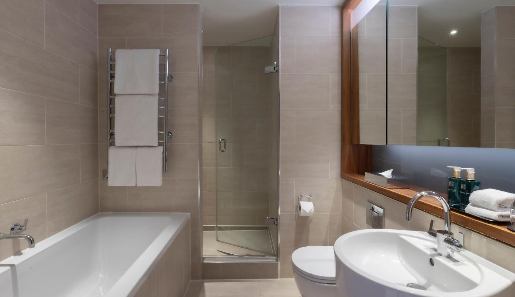 Quarto King Deluxe