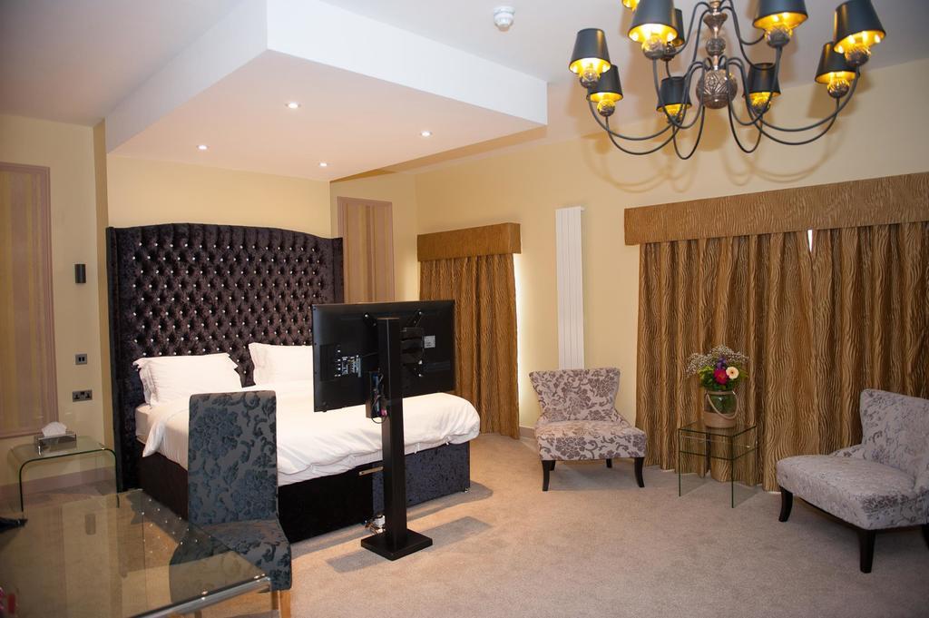 Superior King Room