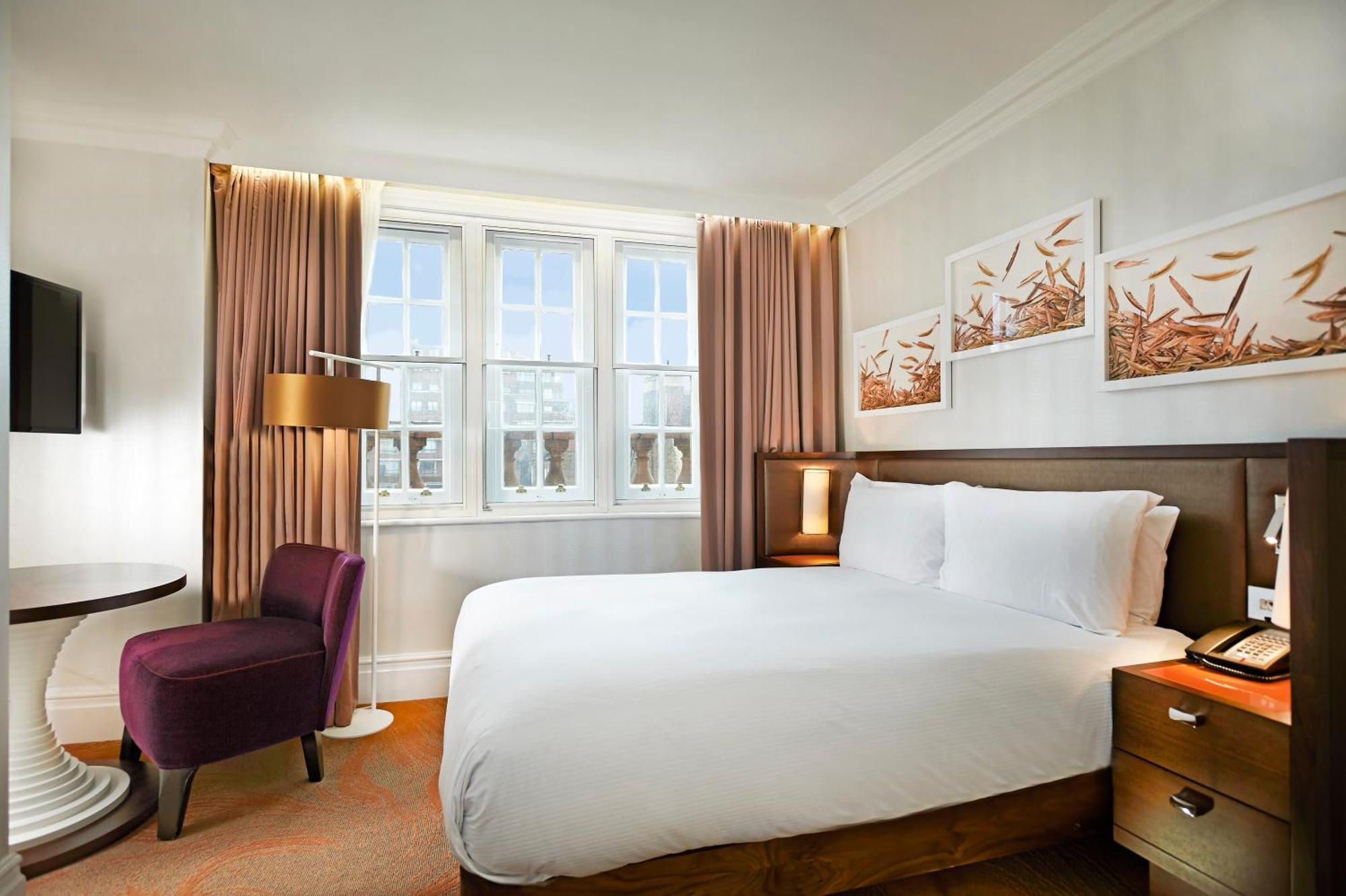 Quarto Queen com Vista