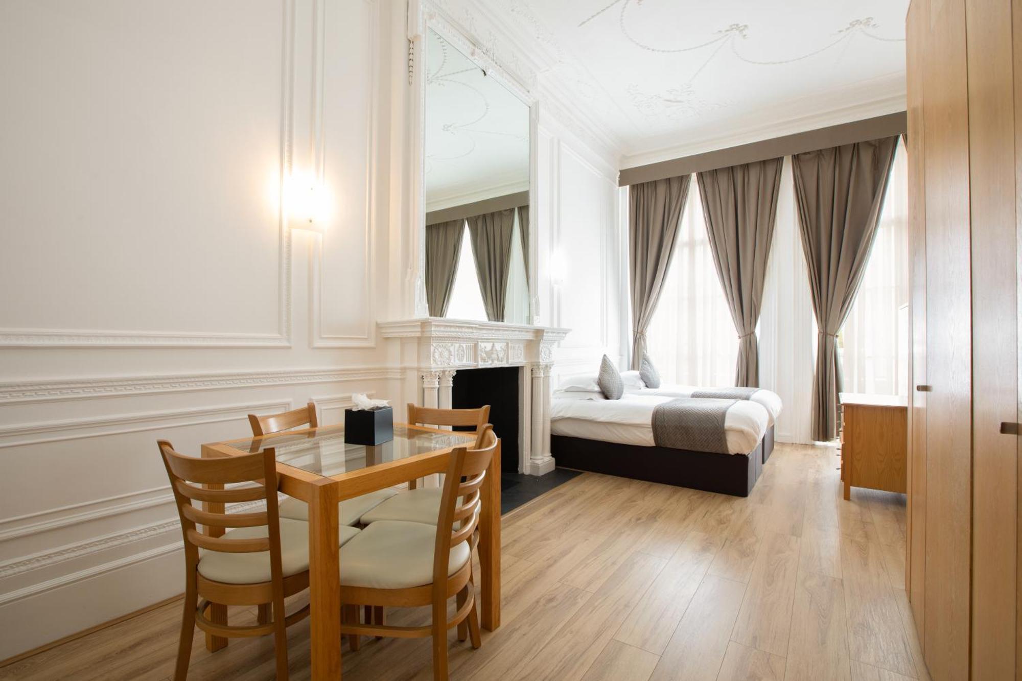 Luxury Studio Suite,1557325528:JPEG